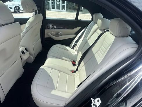 Used 2020 Mercedes-Benz E 450 4MATIC Sedan image 36