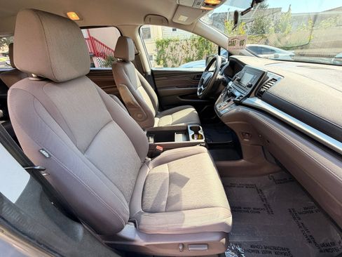 Used 2019 Honda Odyssey LX image 25
