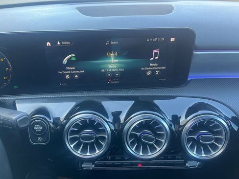 Used 2022 Mercedes-Benz A 220 image 24