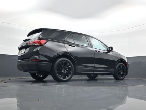 Used 2023 Chevrolet Equinox LS w/ Midnight Edition image 25