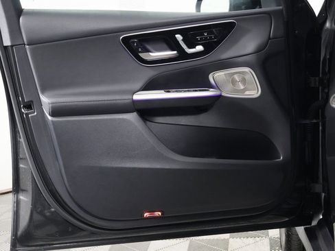 Certified 2026 Mercedes-Benz GLC 300 4MATIC image 12