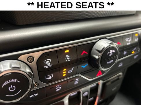 Used 2023 Jeep Wrangler Unlimited Sport AWD/4WD image 8