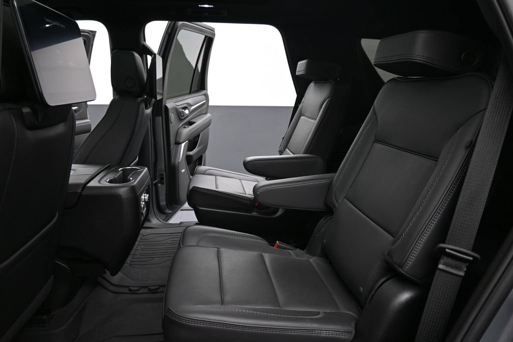 Used 2024 GMC Yukon Denali w/ Denali Reserve Package AWD/4WD image 15