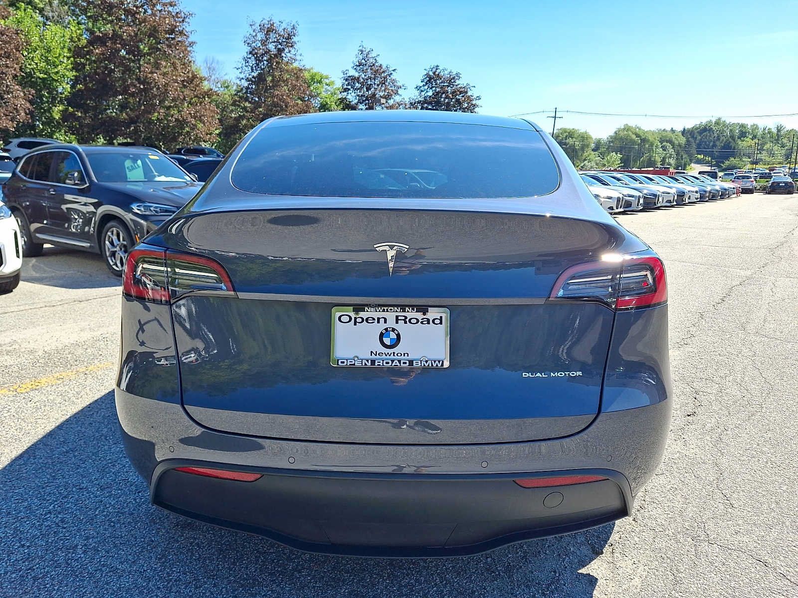 Used 2021 Tesla Model Y Long Range AWD/4WD image 5