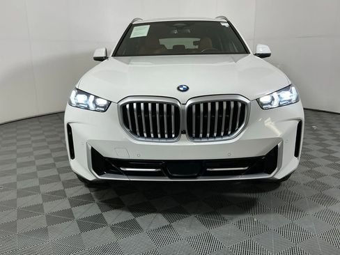 Certified 2024 BMW X5 sDrive40i w/ Premium Package RWD image 24
