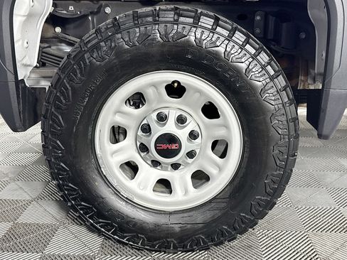 Used 2024 GMC Sierra 3500 Pro image 29