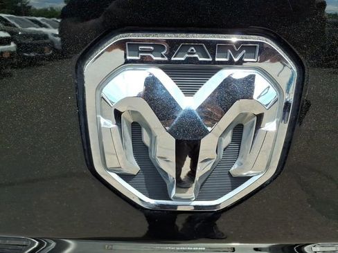 Used 2023 RAM 1500 Big Horn AWD/4WD image 15