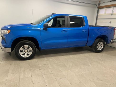 Used 2025 Chevrolet Silverado 1500 LT image 10