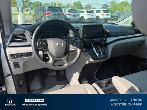 Used 2024 Honda Odyssey EX-L image 13