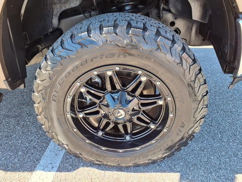 Used 2019 Ford F150 XLT w/ Equipment Group 302A Luxury RWD image 9