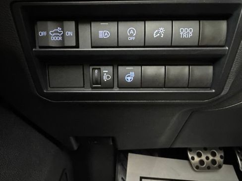 Used 2022 Toyota Tundra SR5 w/ TRD Off-Road Package AWD/4WD image 19