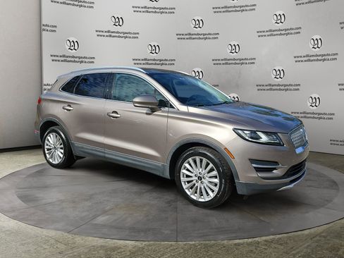 Used 2019 Lincoln MKC Premiere image 7