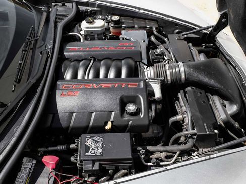Used 2011 Chevrolet Corvette Grand Sport w/ Preferred Equipment Group image 40