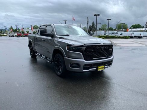 Used 2025 RAM 1500 Big Horn AWD/4WD image 8