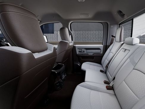 New 2026 RAM 2500 Laramie AWD/4WD image 24