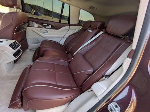 Used 2022 Mercedes-Benz Maybach GLS 600 Maybach GLS 600 image 26