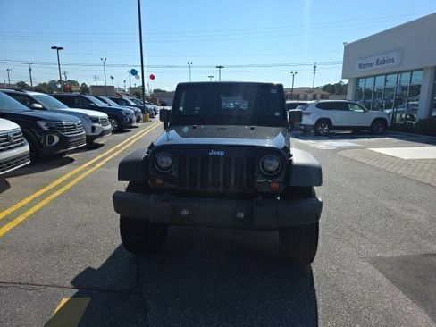 Used 2013 Jeep Wrangler Unlimited Sport w/ Trailer Tow Group AWD/4WD image 6