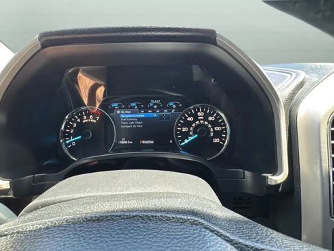 Used 2020 Ford F150 Lariat RWD image 33