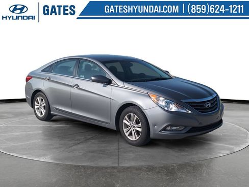 Used 2013 Hyundai Sonata GLS w/ Popular Equipment Pkg FWD image 1