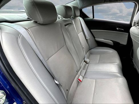Used 2017 Acura ILX FWD image 23
