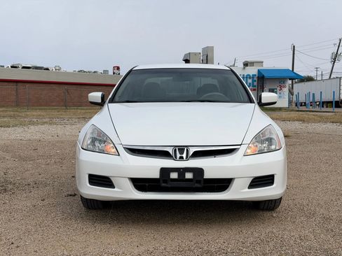 Used 2007 Honda Accord SE image 2
