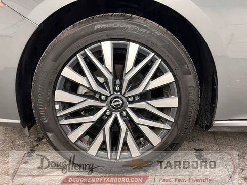 Used 2025 Nissan Altima 2.5 SV FWD image 22