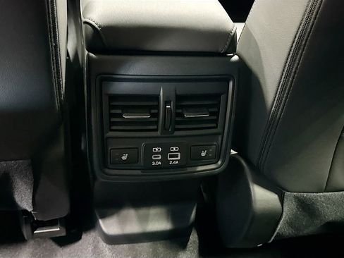 New 2026 Subaru Outback Limited AWD/4WD image 26