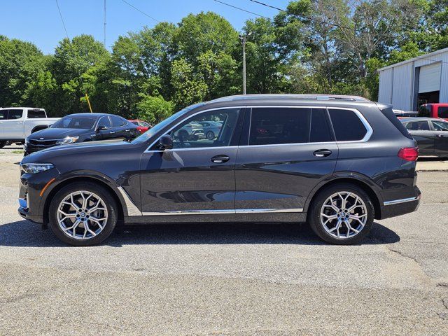 Used 2022 BMW X7 xDrive40i w/ Luxury Seating Package AWD/4WD image 40