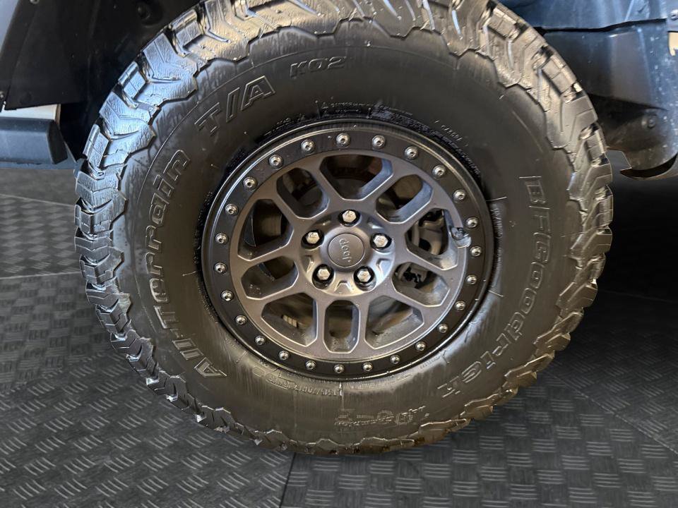 Used 2023 Jeep Wrangler Unlimited Rubicon w/ Xtreme 35 Tire Package AWD/4WD image 26