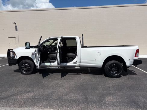 Used 2019 RAM 3500 Big Horn w/ Max Tow Package AWD/4WD image 75