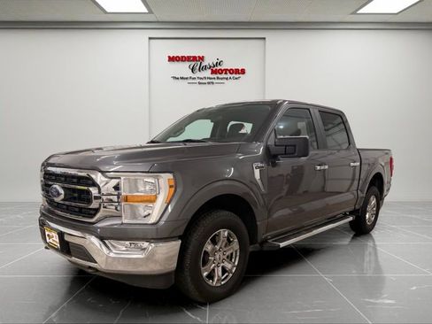 Used 2022 Ford F150 XLT w/ XTR Package image 3