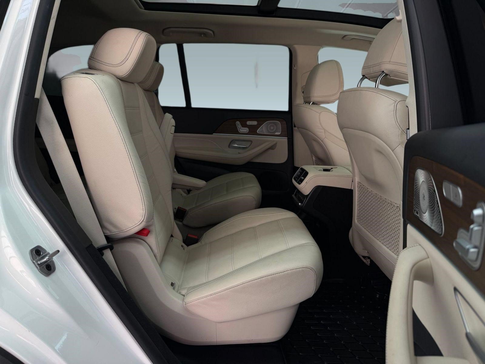 Used 2021 Mercedes-Benz GLS 450 4MATIC image 30