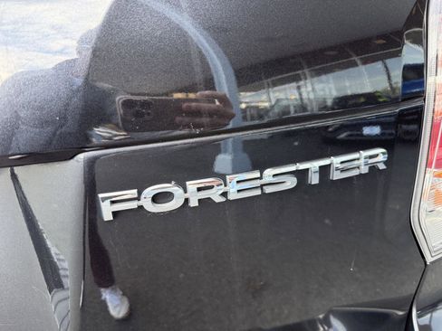 Used 2018 Subaru Forester 2.5i w/ Alloy Wheel Package image 30