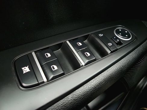 Used 2023 Kia Forte LXS FWD image 19
