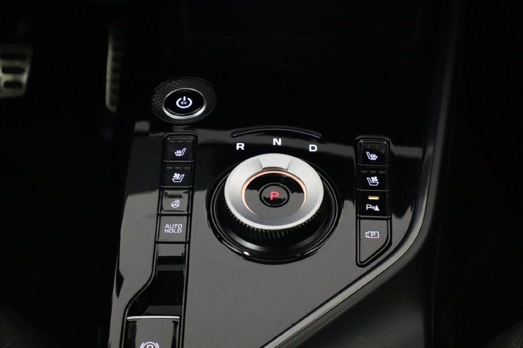 Used 2023 Kia Niro Wave FWD image 29
