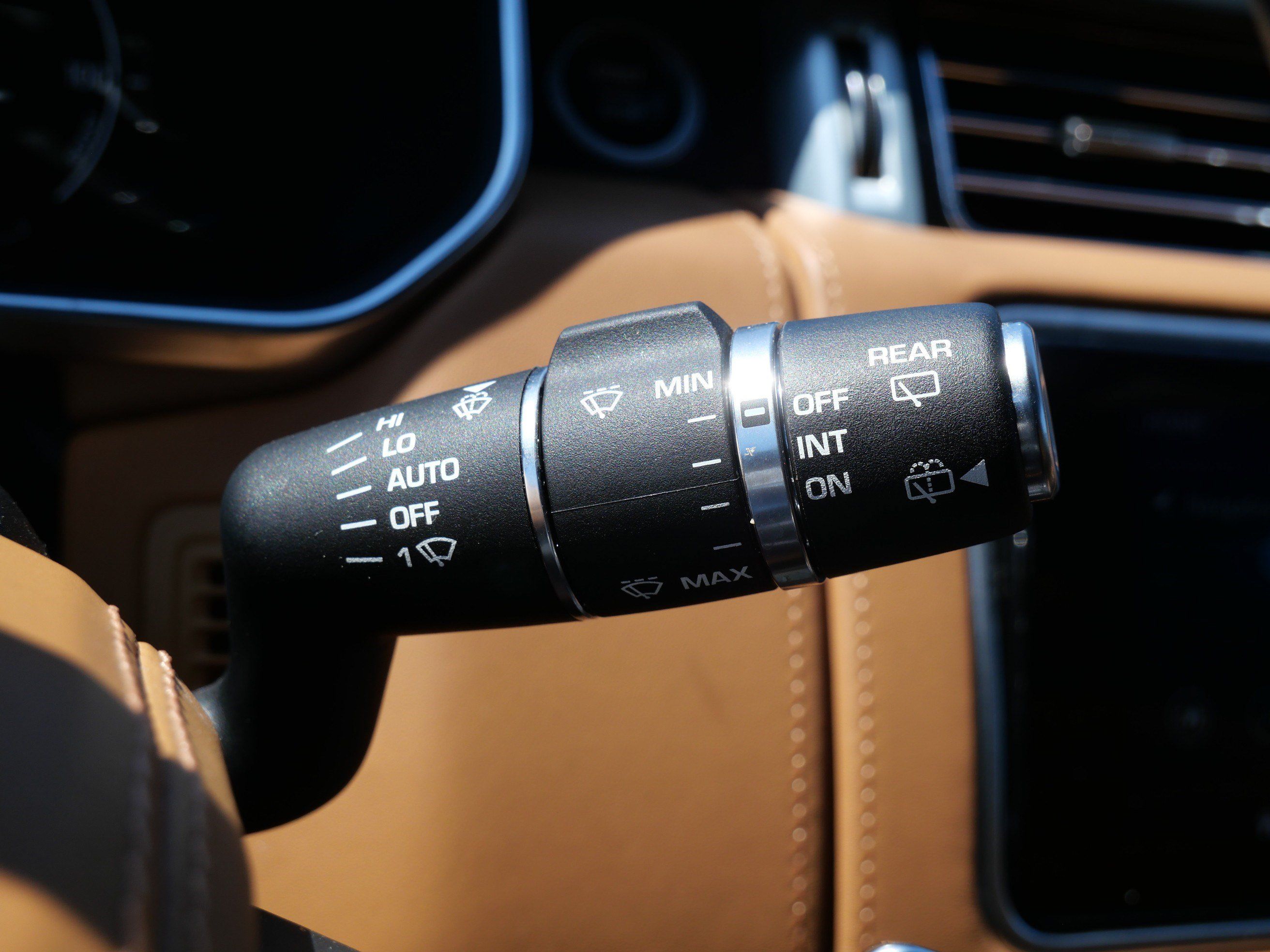 Used 2020 Land Rover Range Rover Autobiography AWD/4WD image 28