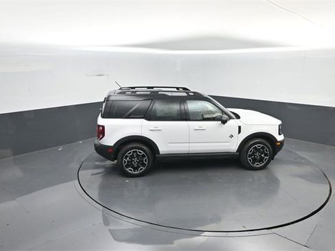 New 2025 Ford Bronco Sport Outer Banks w/ Outer Banks Tech Package+ image 21