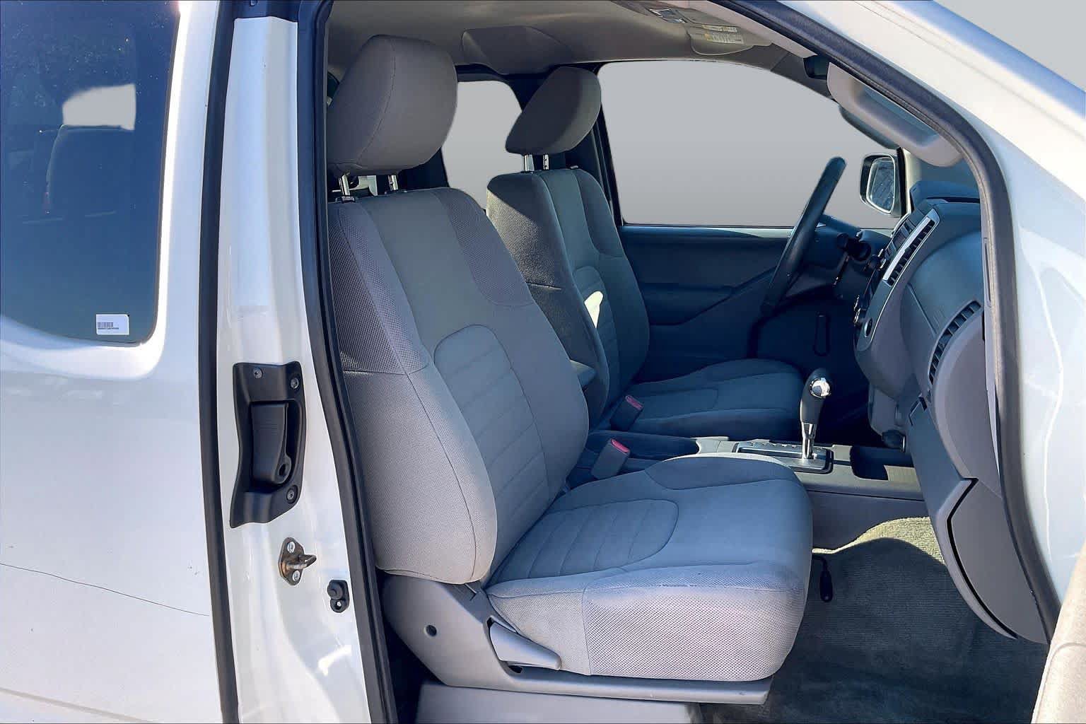 Used 2016 Nissan Frontier S RWD image 8