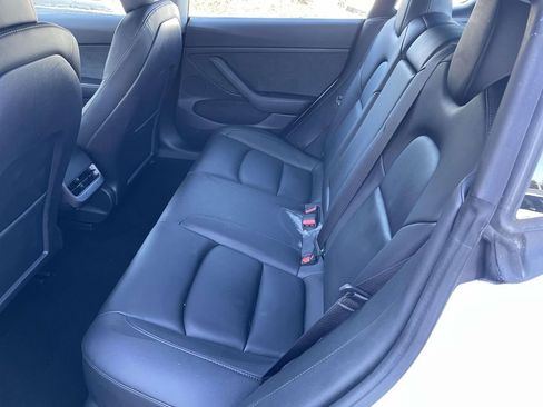 Used 2022 Tesla Model 3 Long Range image 21