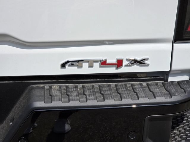 New 2026 GMC Sierra 2500 AT4X w/ LPO, Black Badging Package AWD/4WD image 6