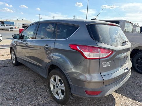 Used 2014 Ford Escape SE FWD image 3