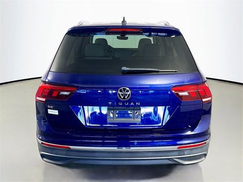 Used 2022 Volkswagen Tiguan SE image 6