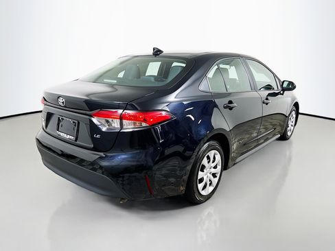 Used 2024 Toyota Corolla LE image 4