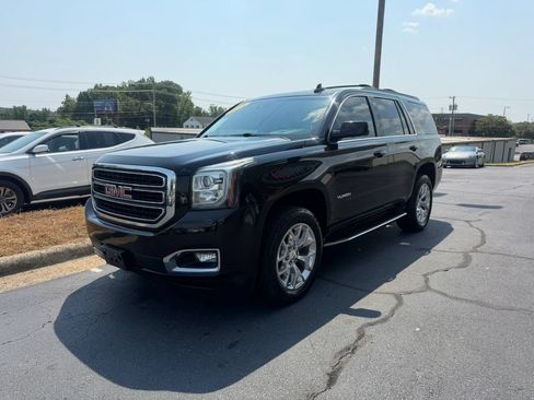 Used 2018 GMC Yukon SLT w/ HD Trailering Package AWD/4WD image 4
