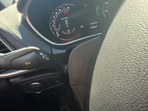 Used 2016 Lincoln MKX Select w/ Select Plus Package image 16