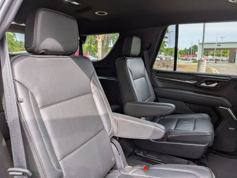 Used 2023 GMC Yukon Denali AWD/4WD image 34