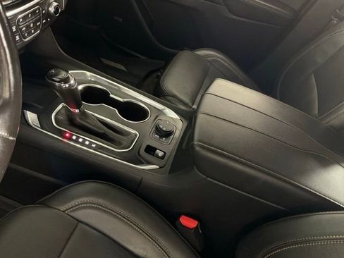 Used 2019 Chevrolet Traverse Premier w/ Driver Confidence II Package image 17