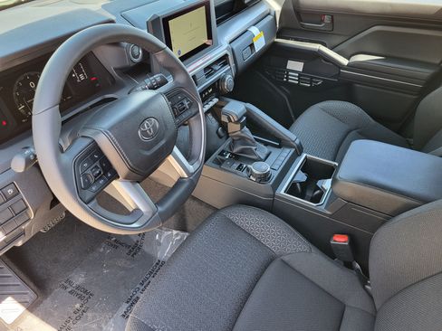 Certified 2026 Toyota 4Runner SR5 AWD/4WD image 9