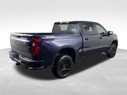 Used 2024 Chevrolet Silverado 1500 LT Trail Boss w/ LPO, Dark Essentials Package AWD/4WD image 8