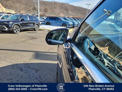 Used 2021 Mercedes-Benz GLC 300 4MATIC image 26